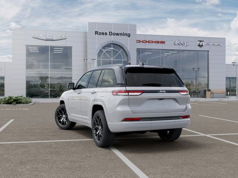 New 2026 Jeep Grand Cherokee Summit AWD/4WD image 3