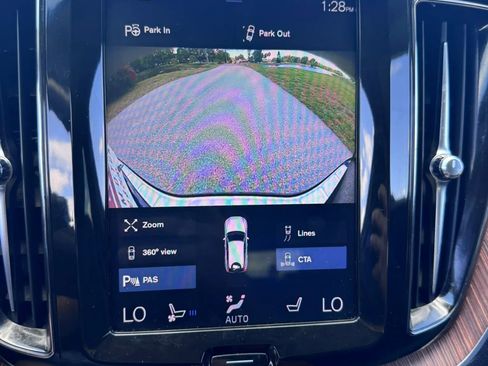 Used 2019 Volvo XC60 T5 Inscription w/ Protection Package Premier AWD/4WD image 28