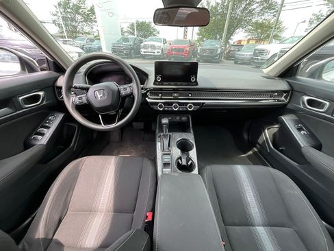 Used 2023 Honda Civic LX image 7