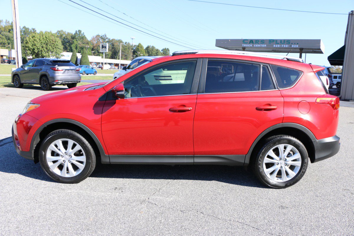 Used 2013 Toyota RAV4 Limited AWD/4WD image 2