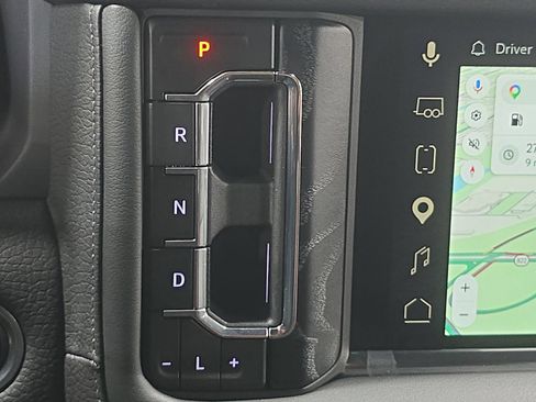 Used 2024 GMC Yukon Denali RWD image 20