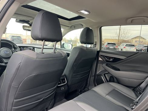 Used 2025 Subaru Outback Onyx Edition w/ Popular Package #2 image 22