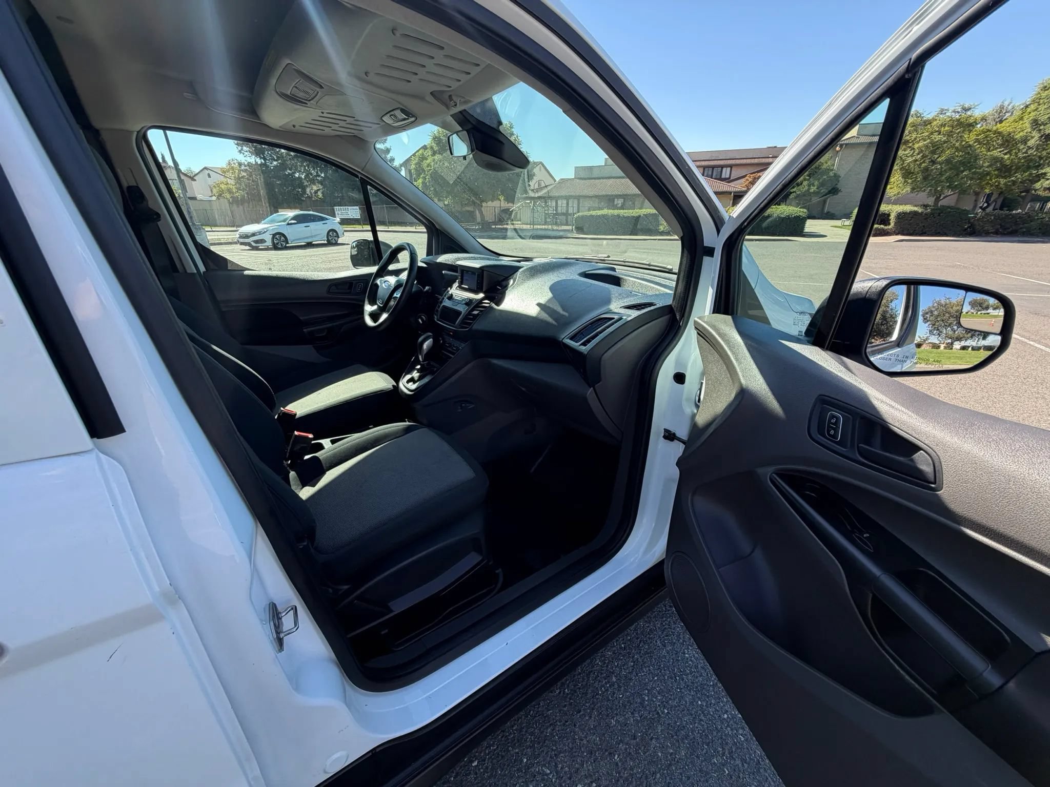 Used 2019 Ford Transit Connect XL FWD image 16