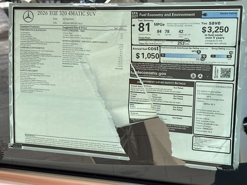 New 2026 Mercedes-Benz EQE 320 4MATIC SUV image 31