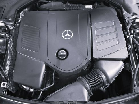 Certified 2023 Mercedes-Benz C 300 4MATIC Sedan image 74