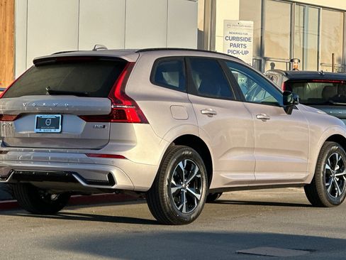 New 2026 Volvo XC60 B5 Core AWD/4WD image 2