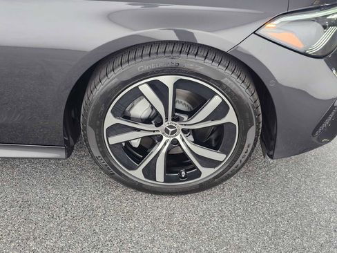 Certified 2025 Mercedes-Benz CLE 300 4MATIC Cabriolet image 11