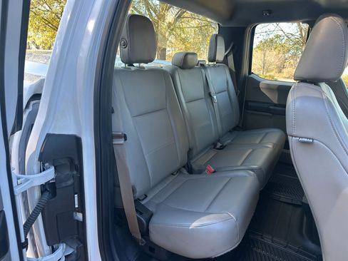 Used 2017 Ford F150 XL w/ Equipment Group 101A Mid image 11