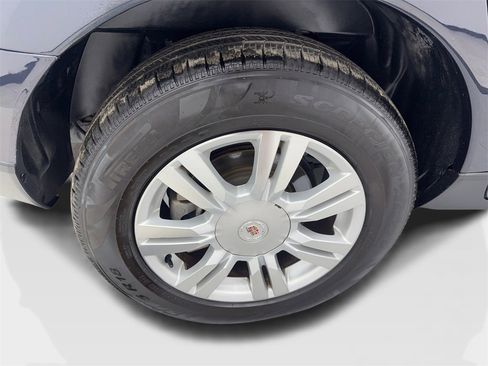 Used 2015 Cadillac SRX Luxury w/ Driver Awareness Package image 84