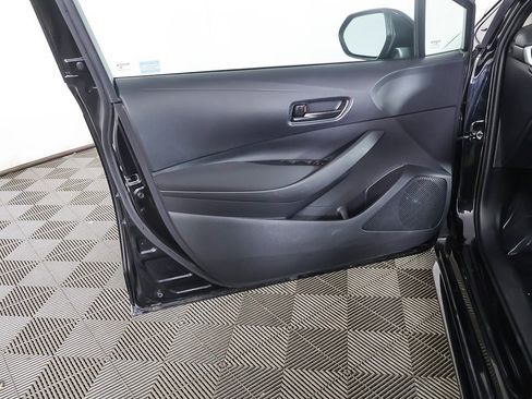 Used 2024 Toyota Corolla LE image 19