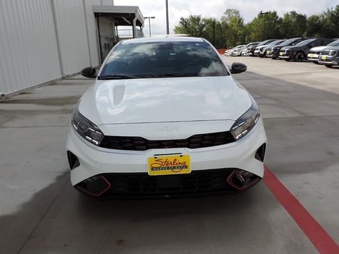Used 2024 Kia Forte GT-Line FWD image 2