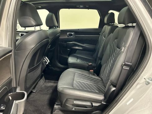 Used 2024 Kia Sorento SX Prestige AWD/4WD image 31