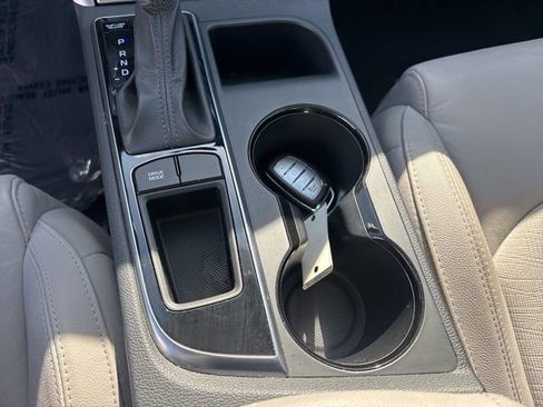Used 2017 Hyundai Sonata Sport w/ Value Edition Package 02 FWD image 29