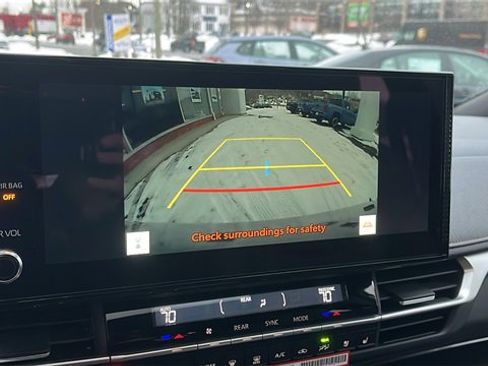 New 2026 Toyota Sienna Limited image 13