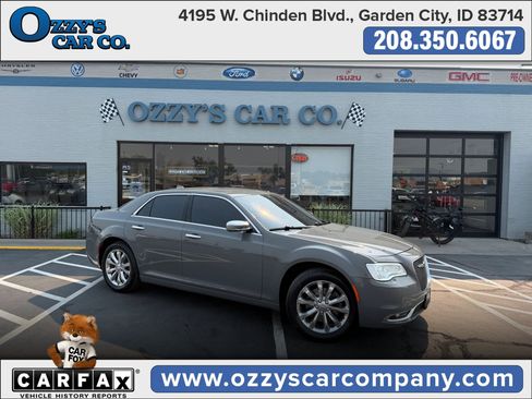 Used 2018 Chrysler 300 Limited AWD/4WD image 1