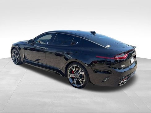 Used 2019 Kia Stinger GT1 RWD image 3