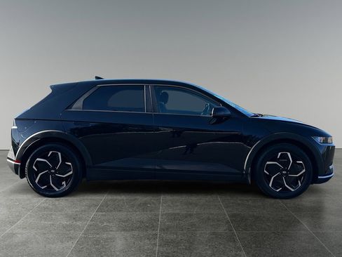 Certified 2024 Hyundai Ioniq 5 SEL image 8