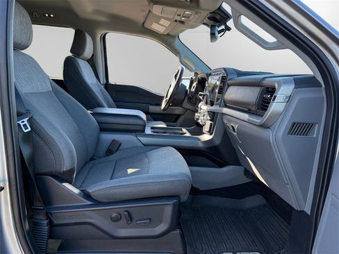 Certified 2022 Ford F150 XLT w/ Equipment Group 302A High image 15