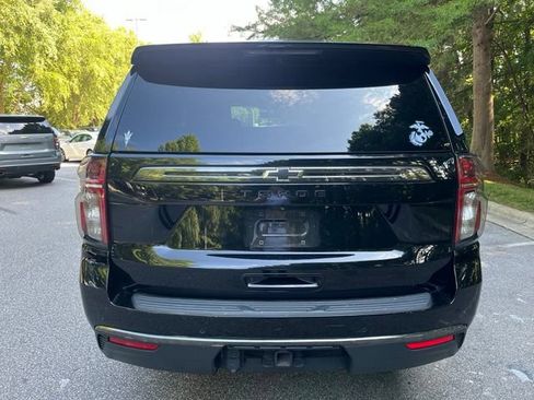 Used 2022 Chevrolet Tahoe Z71 w/ Luxury Package AWD/4WD image 8