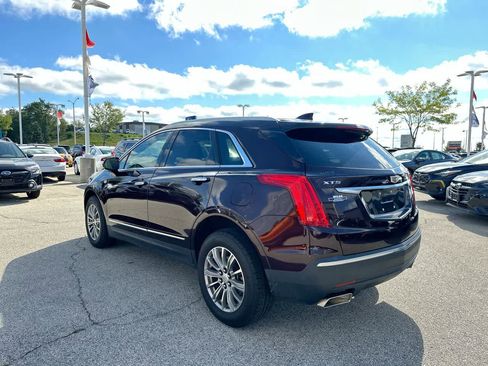 Used 2017 Cadillac XT5 Luxury w/ Driver Awareness Package image 11