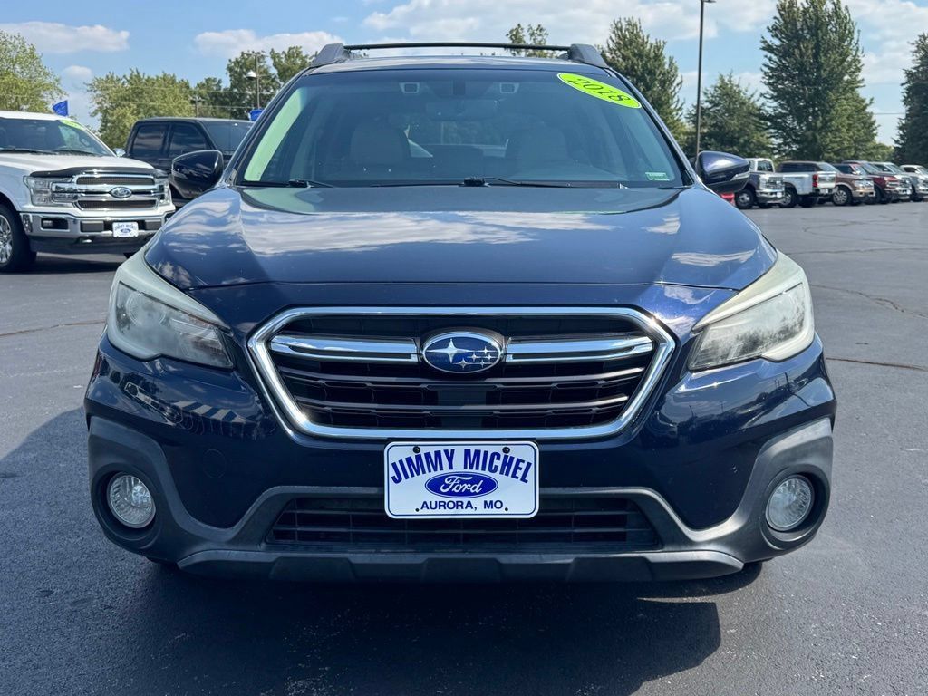 Used 2018 Subaru Outback 3.6R Limited AWD/4WD image 34