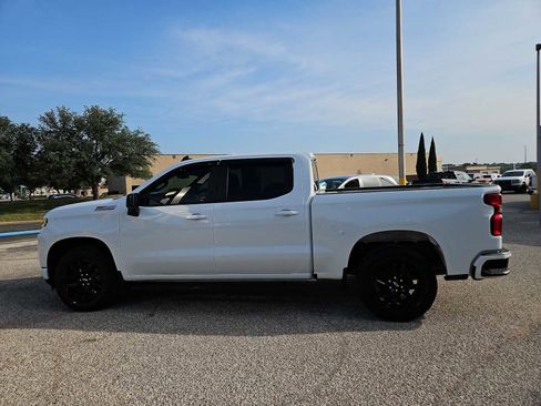 Used 2021 Chevrolet Silverado 1500 RST w/ LPO, Blackout Package AWD/4WD image 5