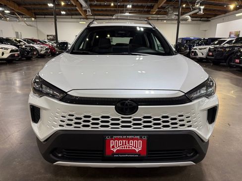 New 2026 Toyota Corolla Cross SE w/ Moonroof Package AWD/4WD image 3