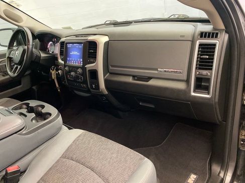 Used 2019 RAM 1500 Big Horn AWD/4WD image 36