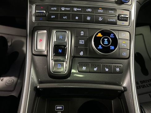 Used 2021 Hyundai Santa Fe Calligraphy w/ Cargo Package image 18