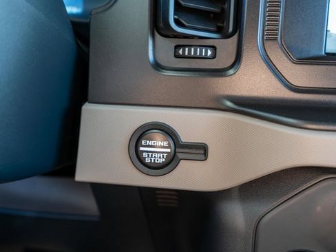 Used 2023 Ford Bronco Big Bend w/ Sasquatch Package image 22