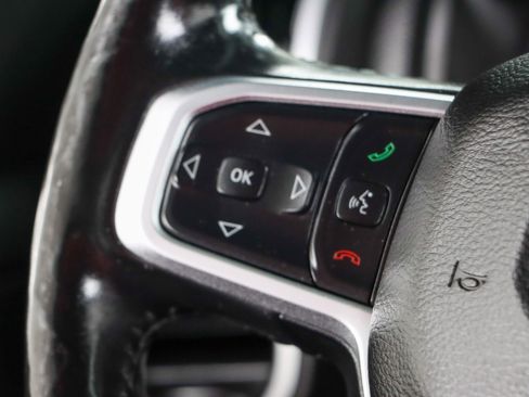 Used 2019 RAM 1500 Big Horn image 13