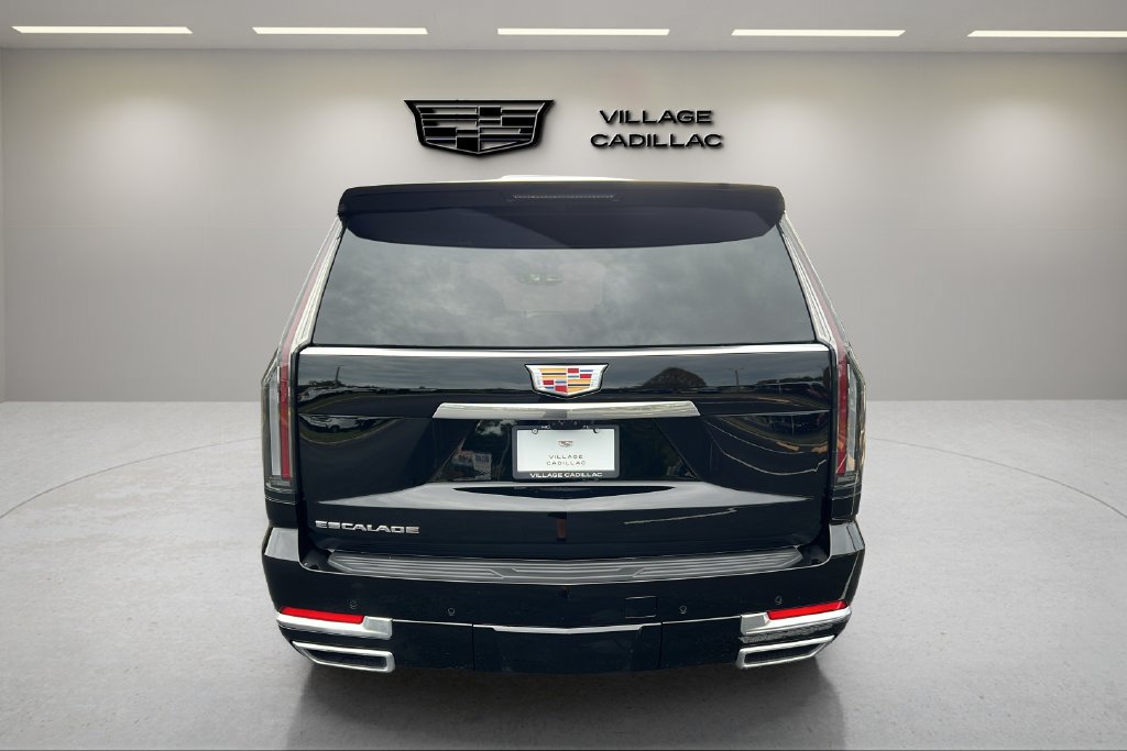 New 2027 Cadillac Escalade Luxury w/ Touring Package AWD/4WD image 4