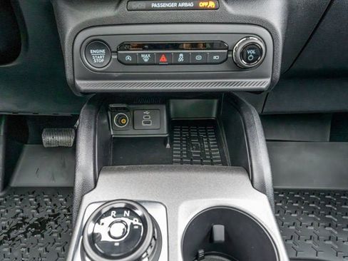 Used 2025 Ford Bronco Sport Big Bend w/ Convenience Package image 23