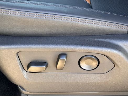 New 2026 GMC Sierra 2500 AT4 w/ AT4 Premium Plus Package image 19