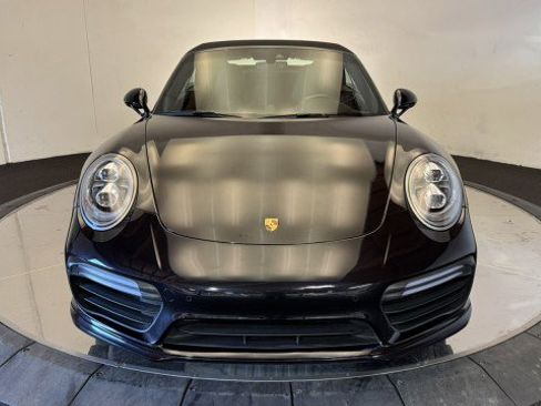 Used 2019 Porsche 911 Turbo image 34