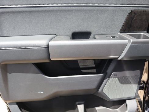 New 2025 Ford F350 Lariat w/ Lariat Ultimate Package image 18