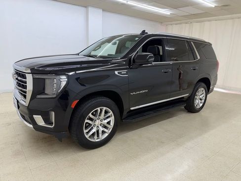 Used 2022 GMC Yukon SLT w/ SLT Premium Package AWD/4WD image 1