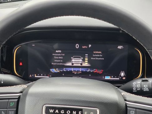 Used 2022 Jeep Wagoneer Series III w/ Premium Group I image 24