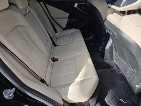 Certified 2025 BMW X3 xDrive30i w/ Premium Package image 21