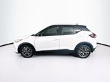 Used 2024 Nissan Kicks SV image 4