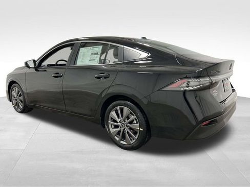New 2026 Nissan Sentra SL FWD image 4