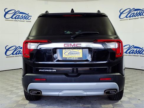 Used 2023 GMC Acadia SLT image 4