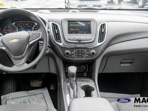 Used 2024 Chevrolet Equinox LT image 14