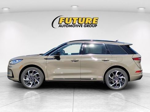 New 2025 Lincoln Corsair Grand Touring w/ Equipment Group 301A AWD/4WD image 21