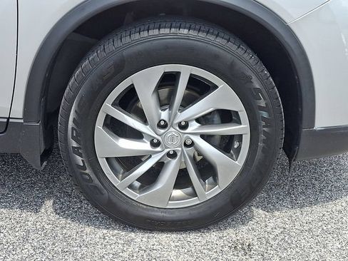 Used 2014 Nissan Rogue SL AWD/4WD image 11