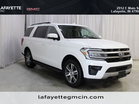 Used 2024 Ford Expedition XLT AWD/4WD image 1