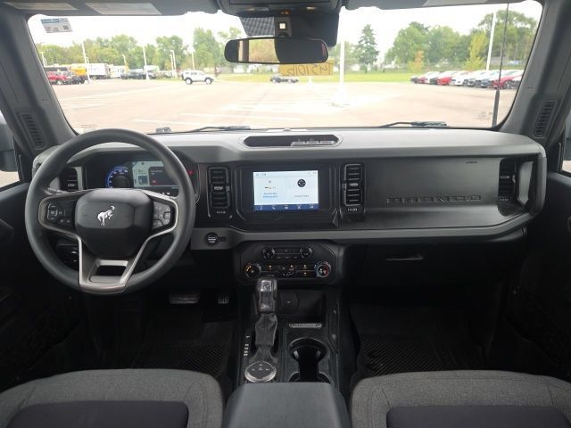 Used 2022 Ford Bronco 4-Door AWD/4WD image 15