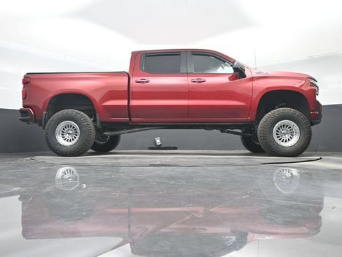 Used 2021 Chevrolet Silverado 1500 RST AWD/4WD image 31