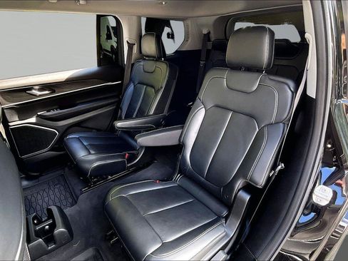 Certified 2021 Jeep Grand Cherokee L Limited AWD/4WD image 26