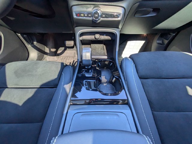 Used 2023 Volvo C40 P8 Recharge Ultimate w/ Protection Package Premier AWD/4WD image 24
